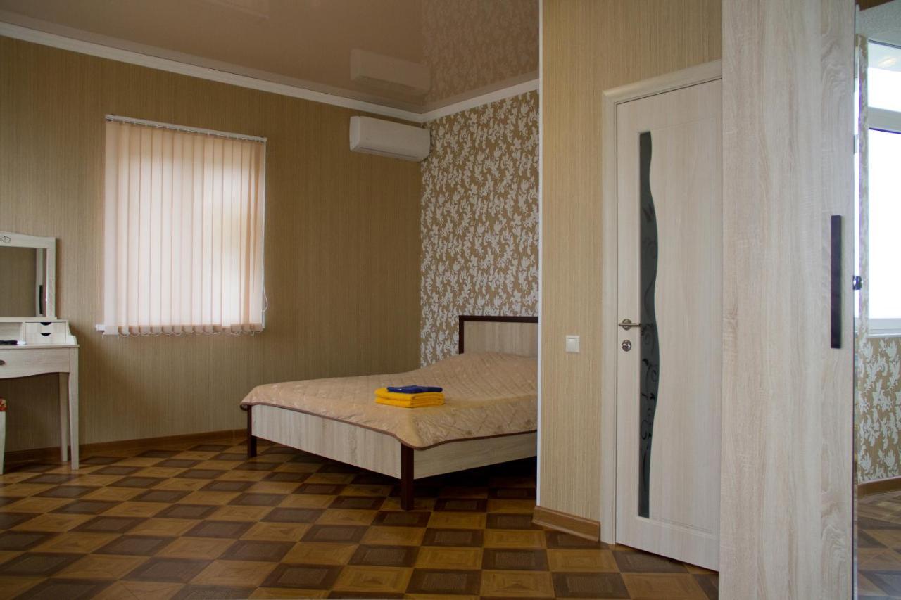Guest House Vzgorye Гагра Екстер'єр фото