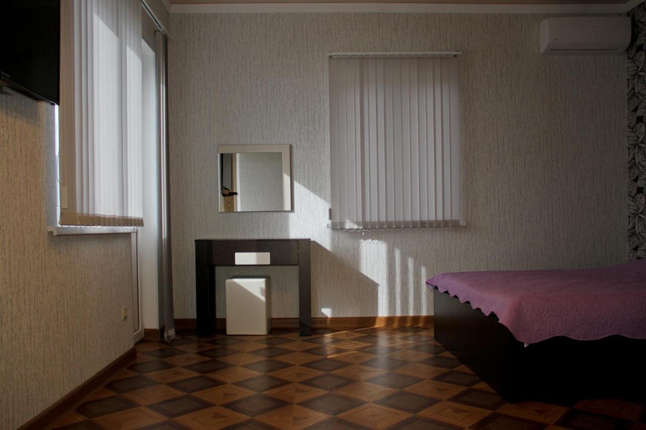 Guest House Vzgorye Гагра Екстер'єр фото