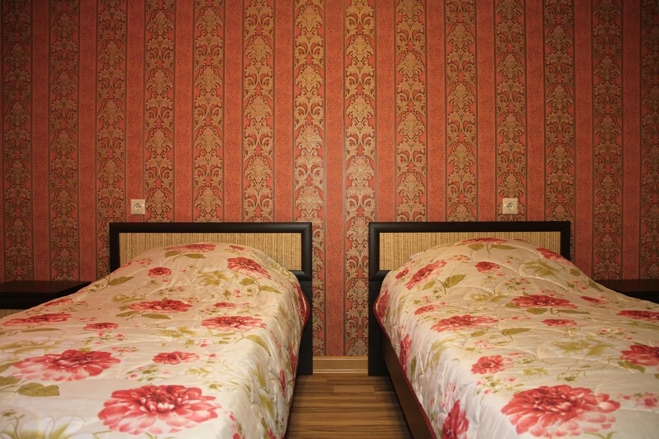 Guest House Vzgorye Гагра Екстер'єр фото